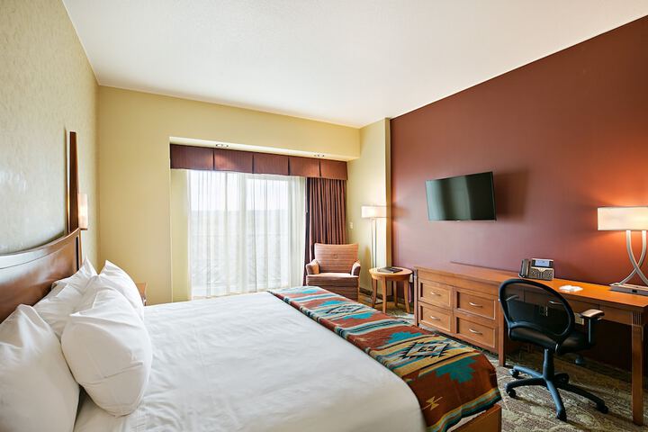 Room 41 of 77