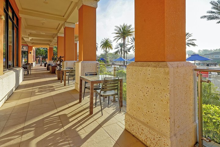 Regal Oaks Resort Vacation Townhomes by IDILIQ