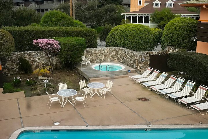 Pool 2 of 24