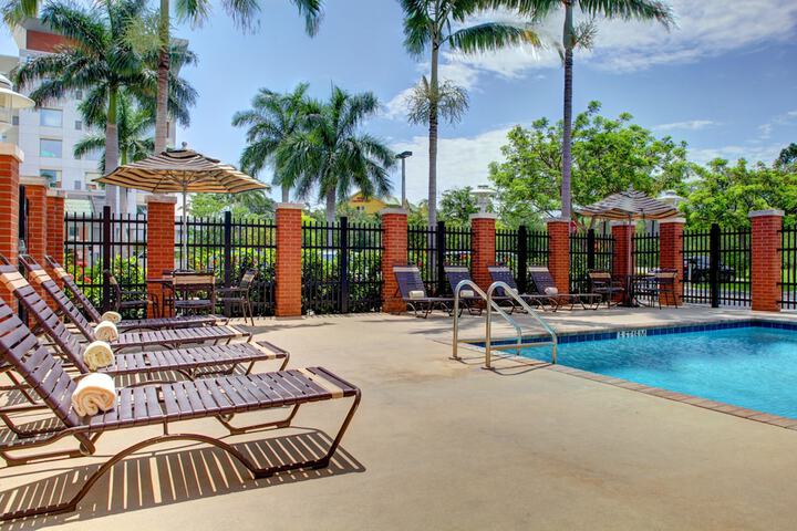 Pool 6 of 32