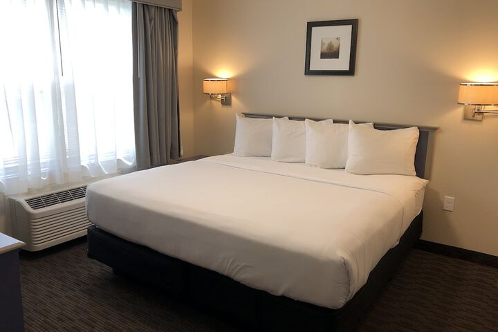 Room 34 of 50