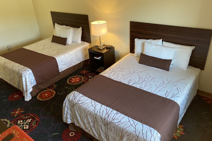 Room 16 of 23