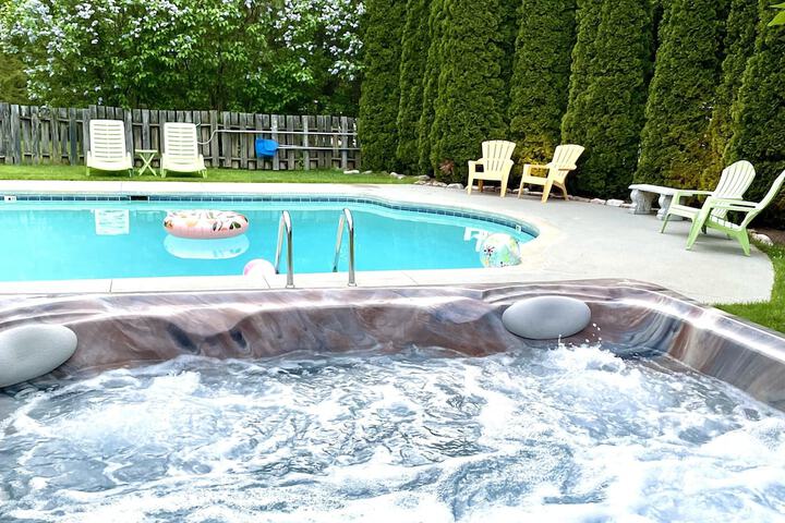 Pool 6 of 27