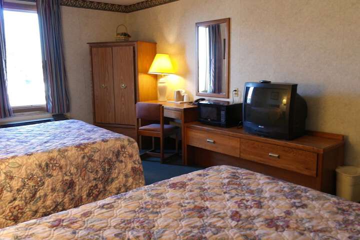 Room 15 of 16