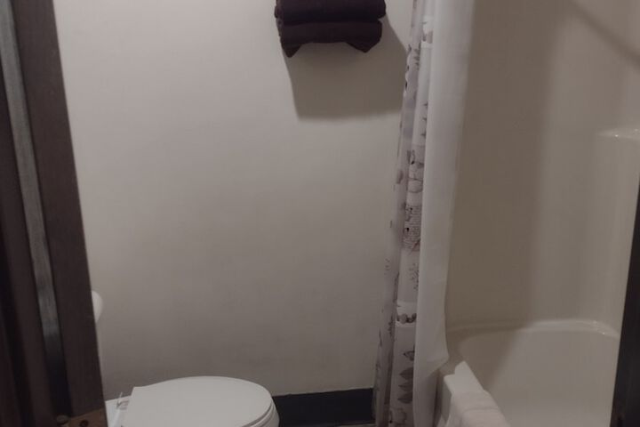 Room 26 of 28