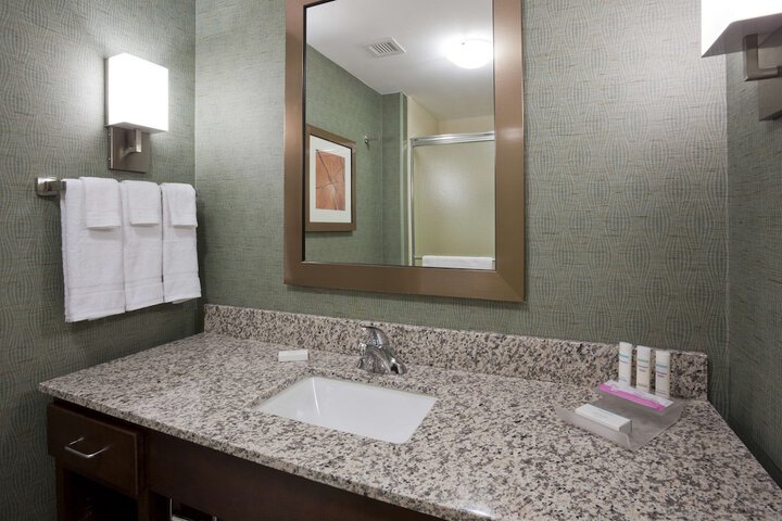 Room 20 of 36