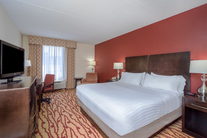 Room 22 of 48