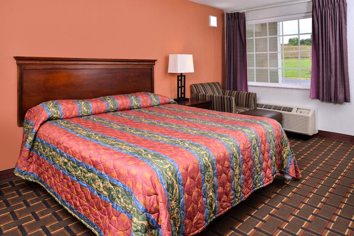 Room 15 of 23