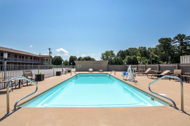 Pool 6 of 38
