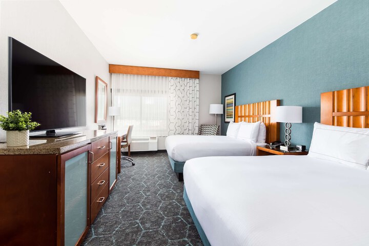DoubleTree by Hilton Carson