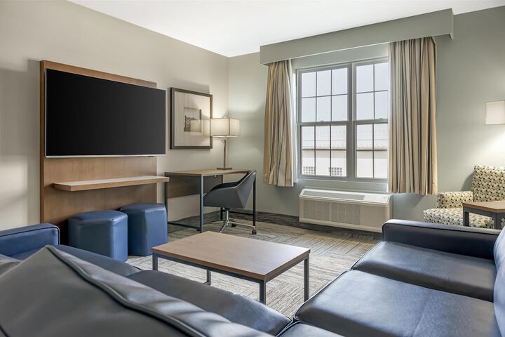 Best Western Plus Woodstock Hotel & Conference Centre