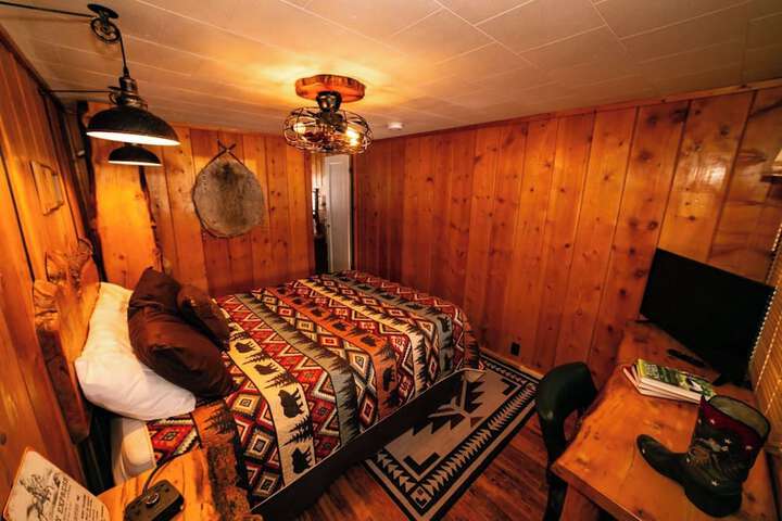 Room 117 of 153