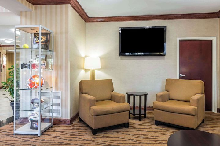 Hotel Interior 12 of 38
