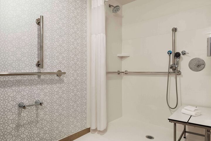 Hampton Inn Waynesboro / Stuarts Draft
