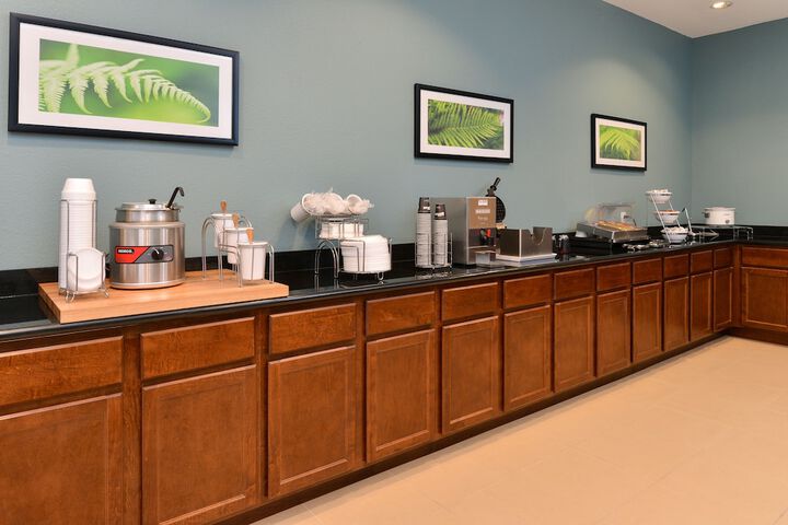 Sleep Inn & Suites Meridian - Bonita Lakes