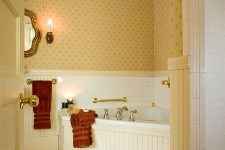 Berry Manor Inn