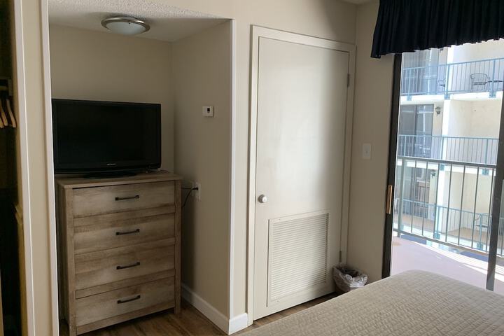 Room 109 of 165