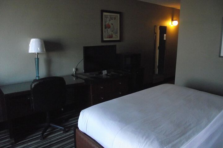 Travelodge by Wyndham Memphis Airport / Graceland