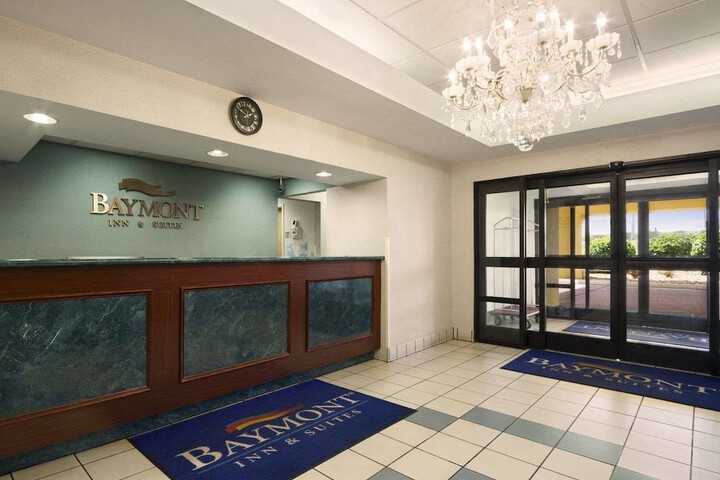 Baymont by Wyndham Crossville