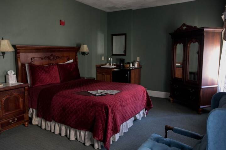 Room 23 of 29