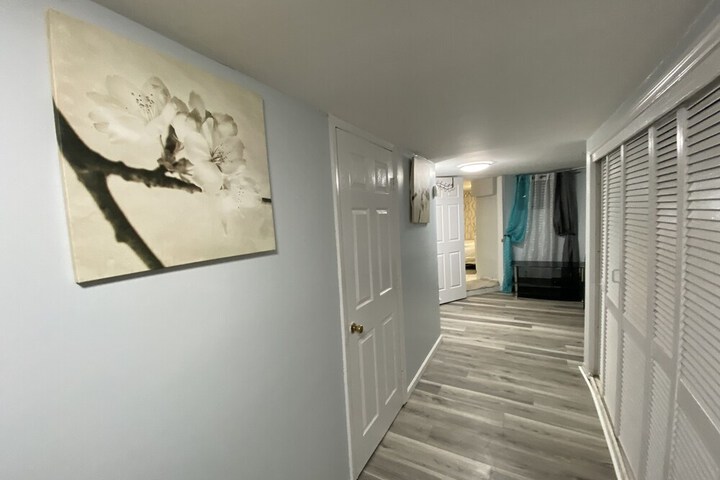 Nice 2 bedroom Apt With Patio