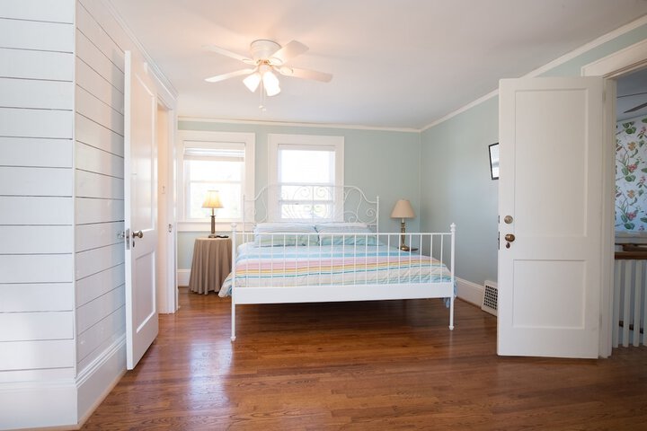 Room 45 of 62