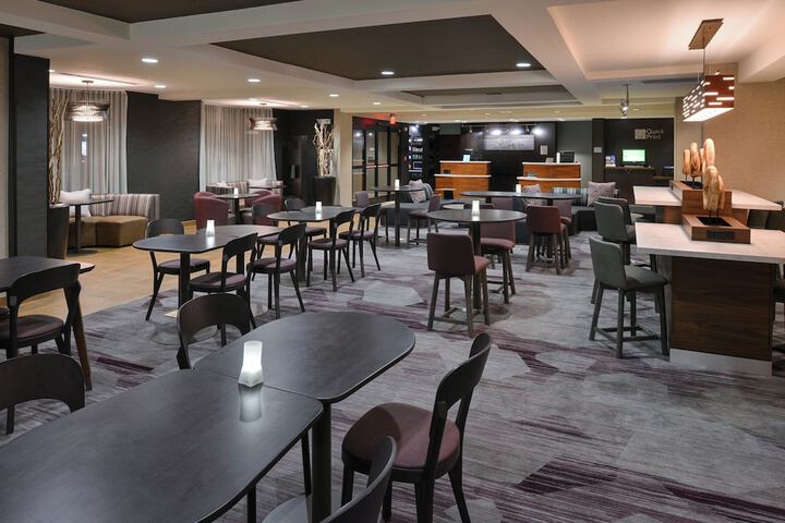 Courtyard by Marriott Charlotte / Matthews