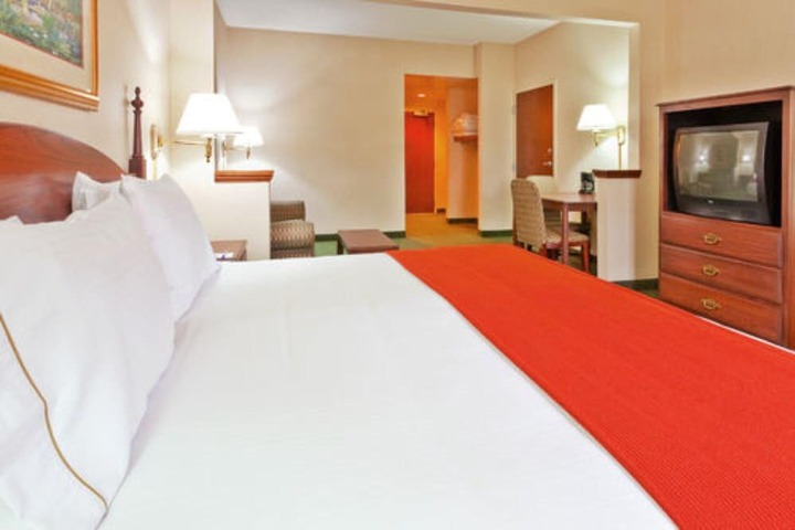 Spark by Hilton Paducah