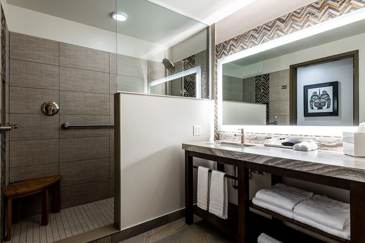 Room 15 of 35