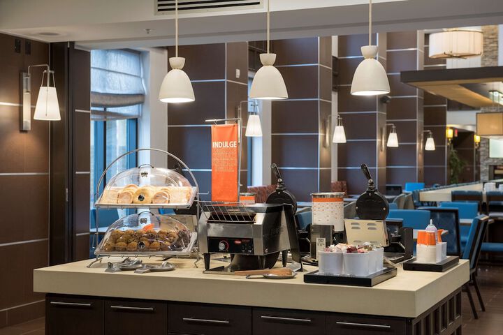 Hampton Inn & Suites by Hilton Halifax - Dartmouth