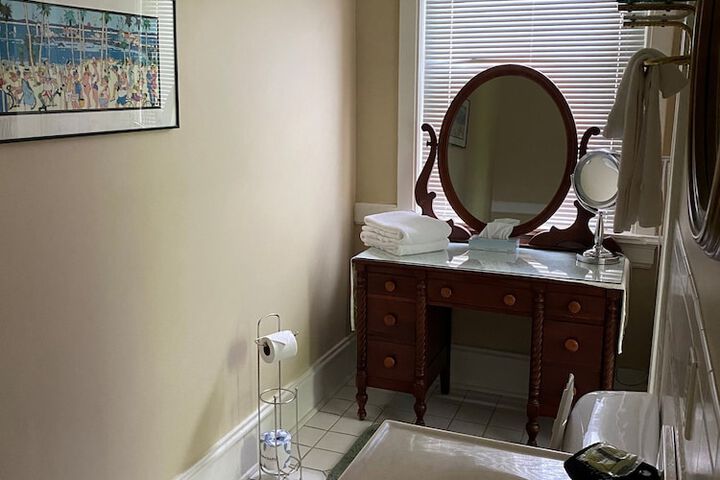 Room 31 of 92