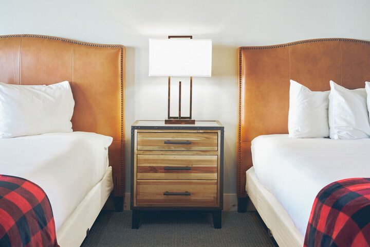 Lakeside Lodge Resort & Marina
