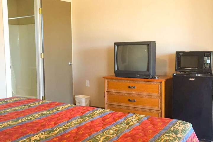 Room 25 of 31