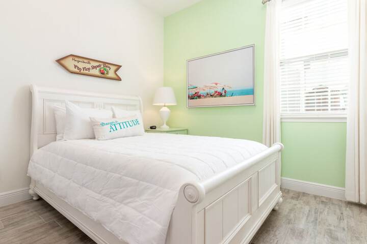 Margaritaville Cottages Orlando by Vstays with H2O Waterpark