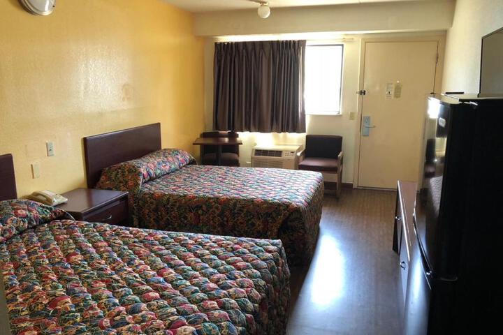 Lone Star Inn