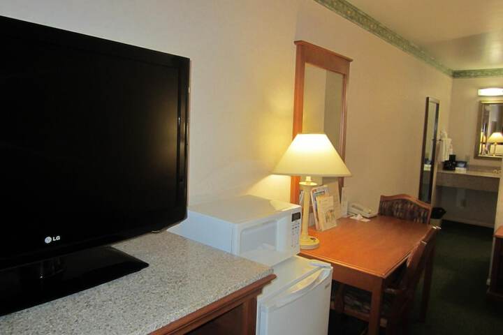 Room 54 of 59