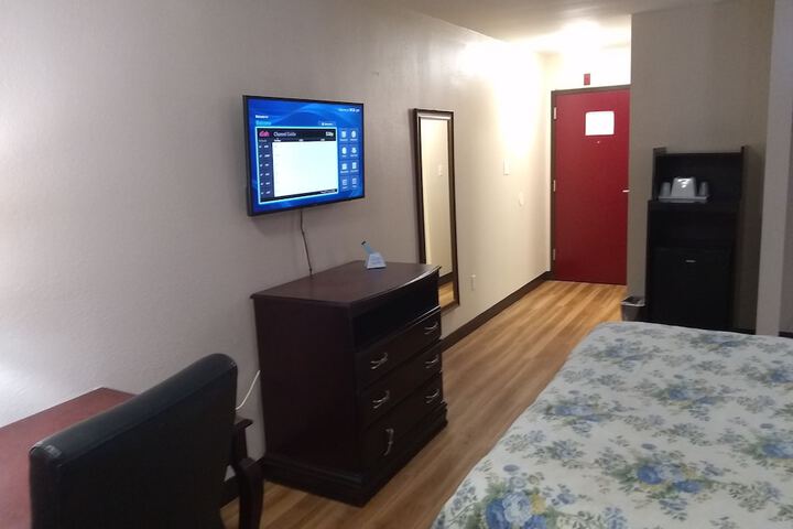 Room 35 of 54