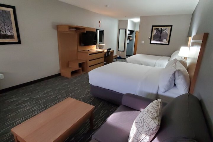 Room 44 of 88