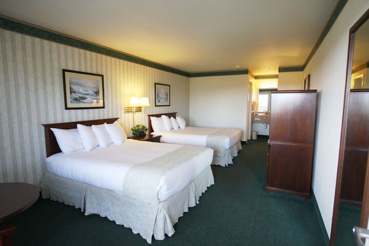 Room 15 of 48