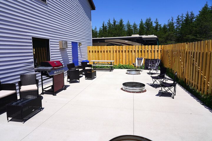 Property Grounds 17 of 19