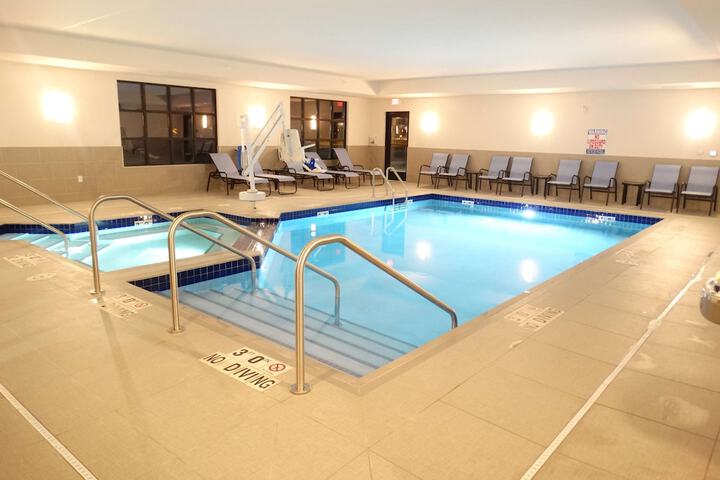 Pool 4 of 34
