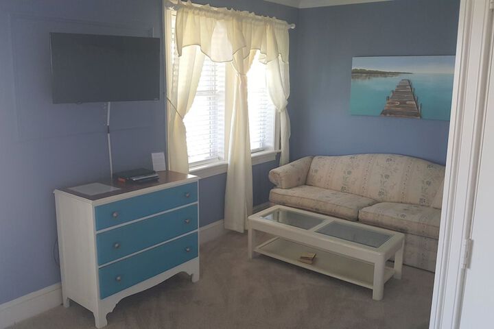 Room 36 of 46