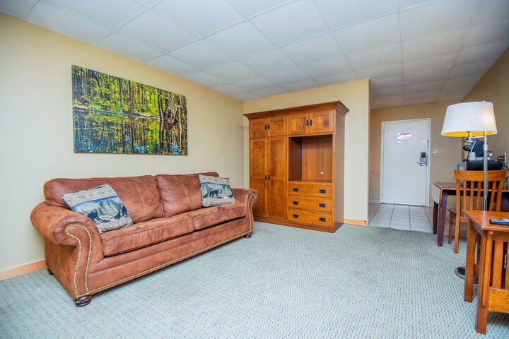 Room 297 of 345