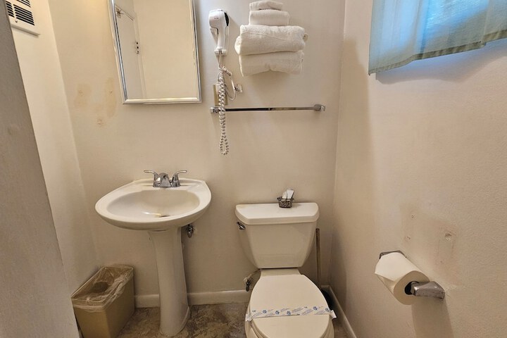 Room 30 of 71