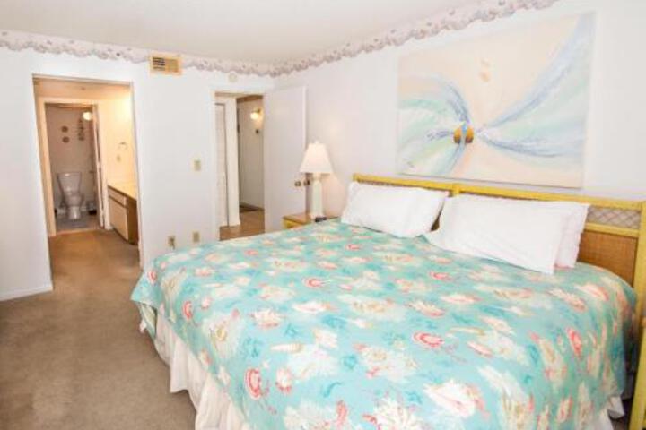 Sea Castle 8 G by Palmetto Vacation Rentals