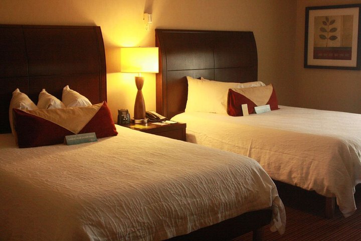 Room 11 of 24