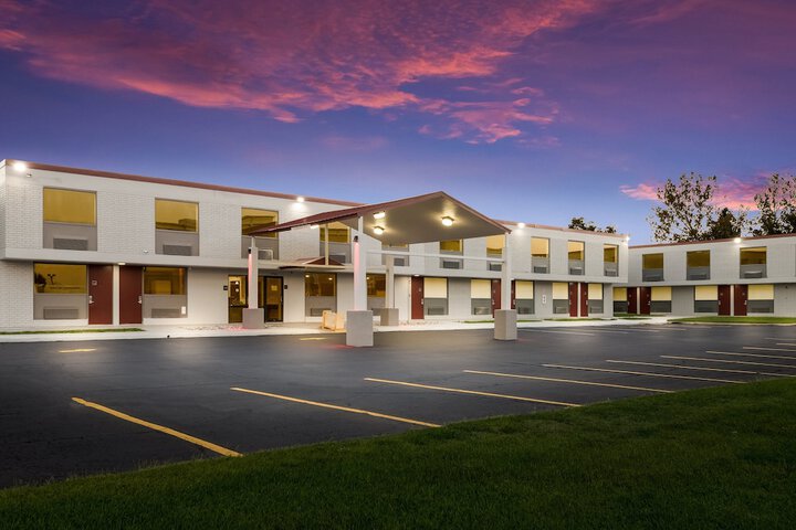 Hotel 4 of 36