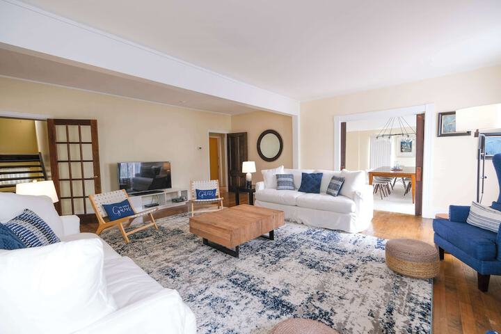 Aspinquid Resort