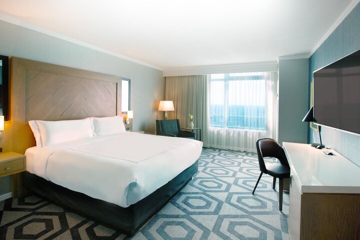 Room 26 of 44