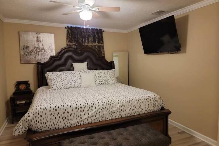 Oak Haven - Savannah Gateway
